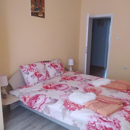 Raia Apartment Stara Zagora Exterior photo
